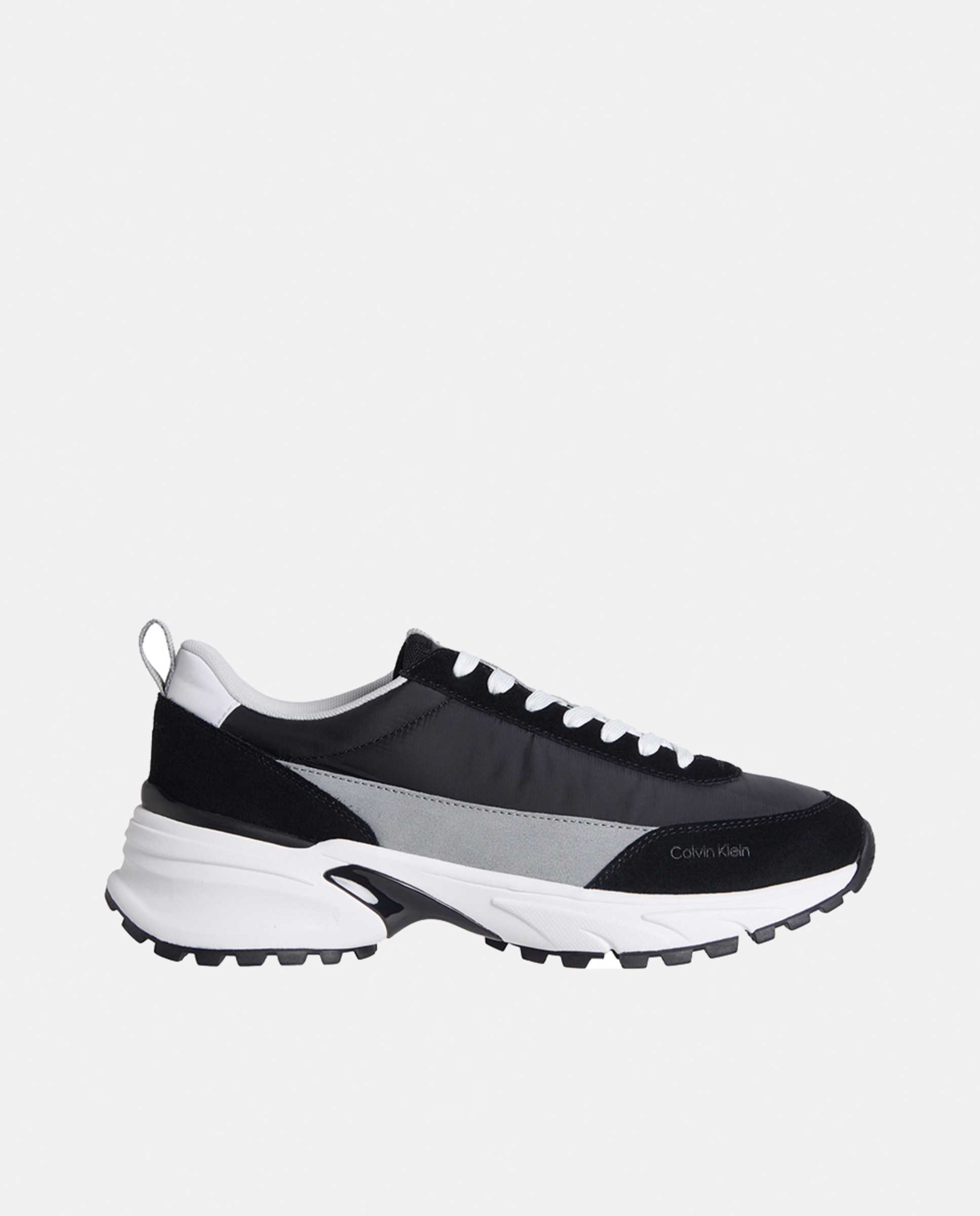 Calvin Klein Zapatilla casual de nylon