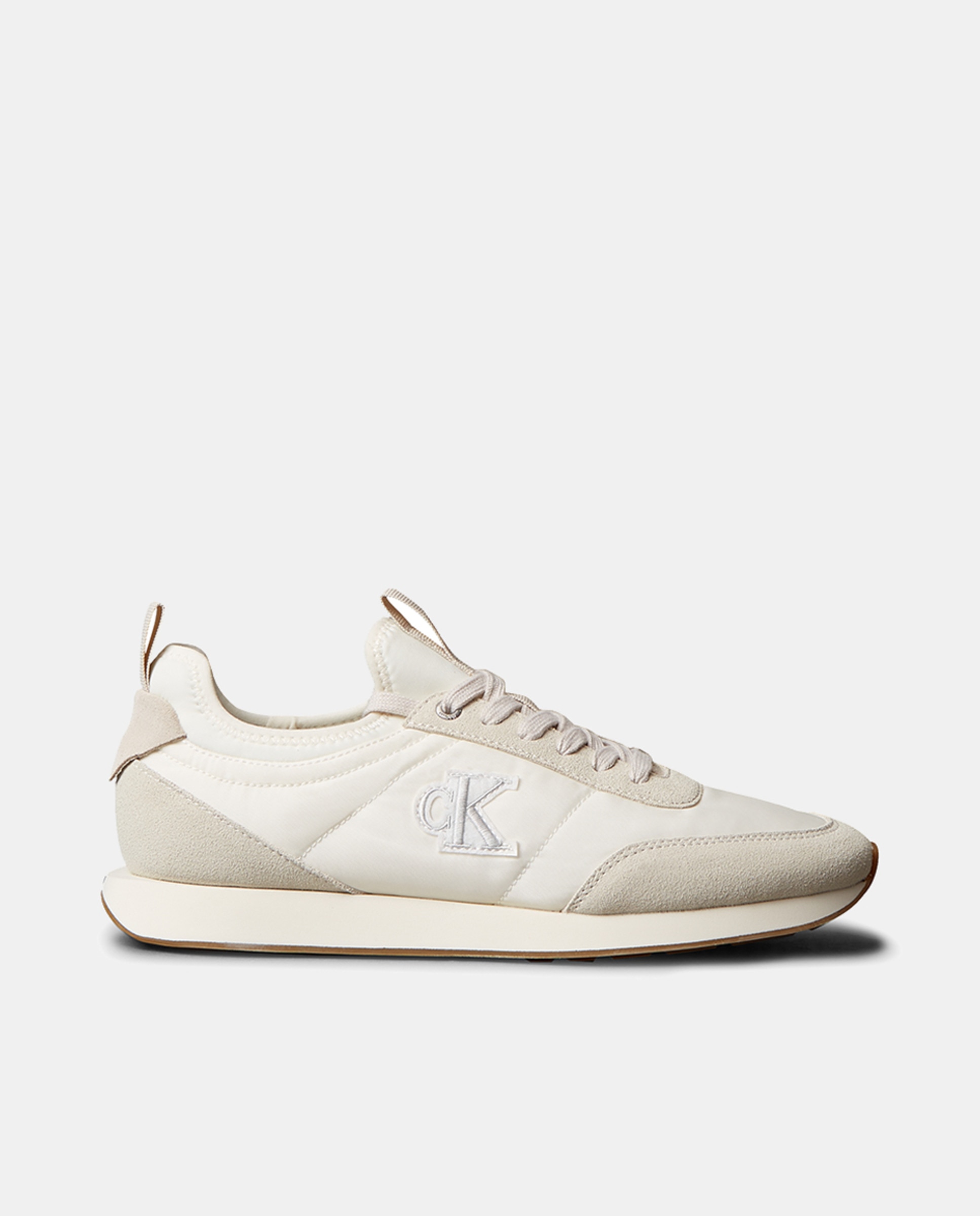 Calvin Klein Deportiva retro básica de nylon