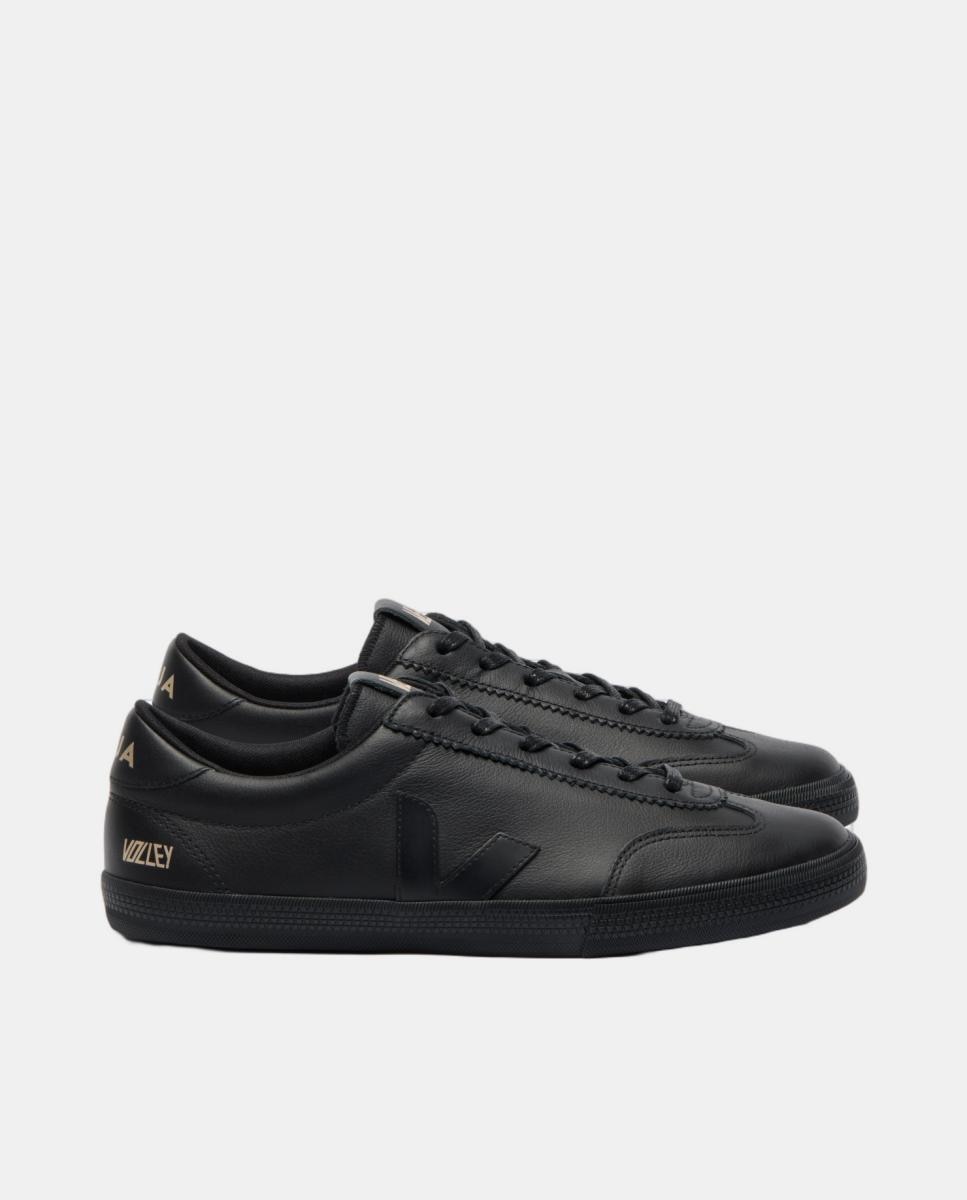 Veja Zapatilla de hombre, modelo volley signature, de cuero, con cordones