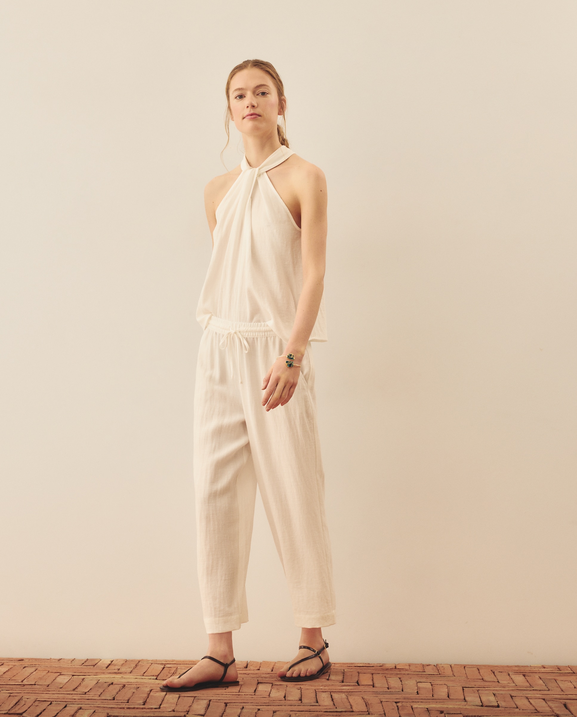 Pantalón pijamero de mujer liso con parches