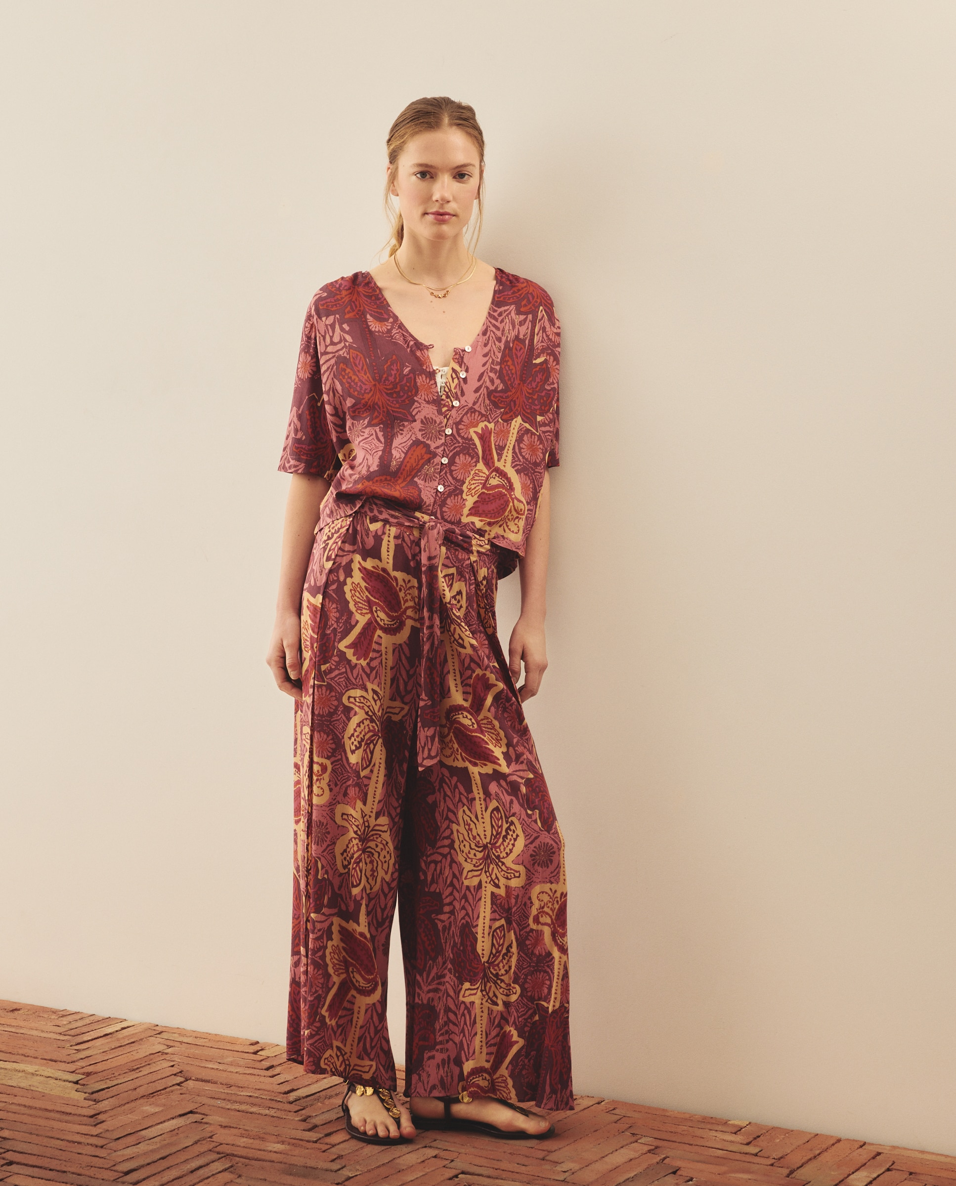 Pantalón palazzo de mujer