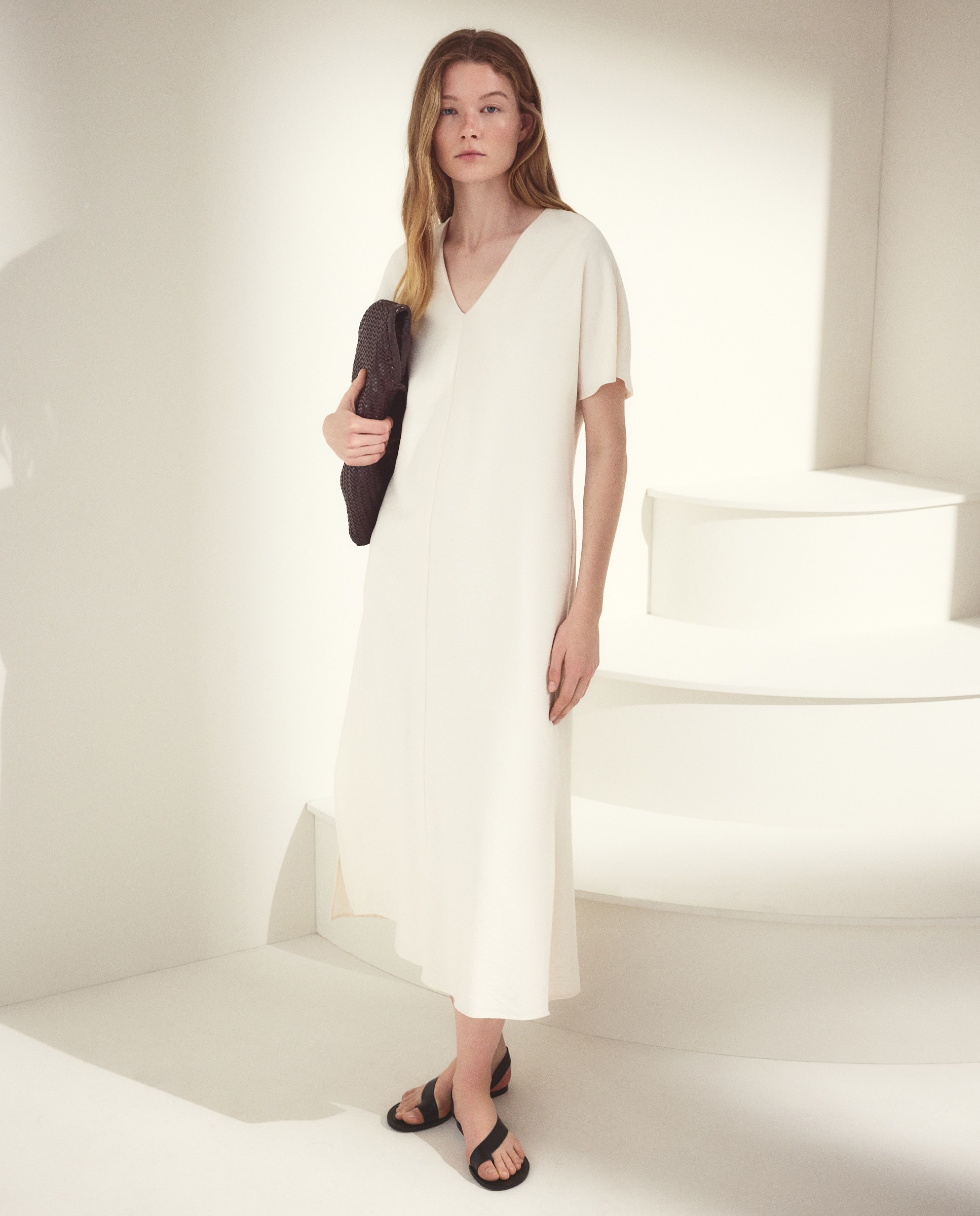 Vestido liso con manga corta