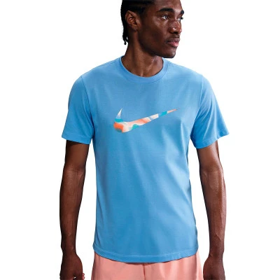 Nike Camiseta Dri-FIT Swoosh